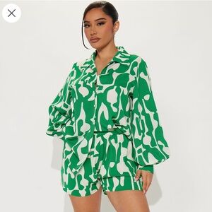 Fashion Nova Jilly Short Complete Set